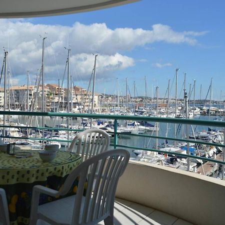 Frejus: Appt 2P, 5 Pers, Piscine, Plage A 150M, Parking, Animaux Ok - Fr-1-226A-357 Exterior foto