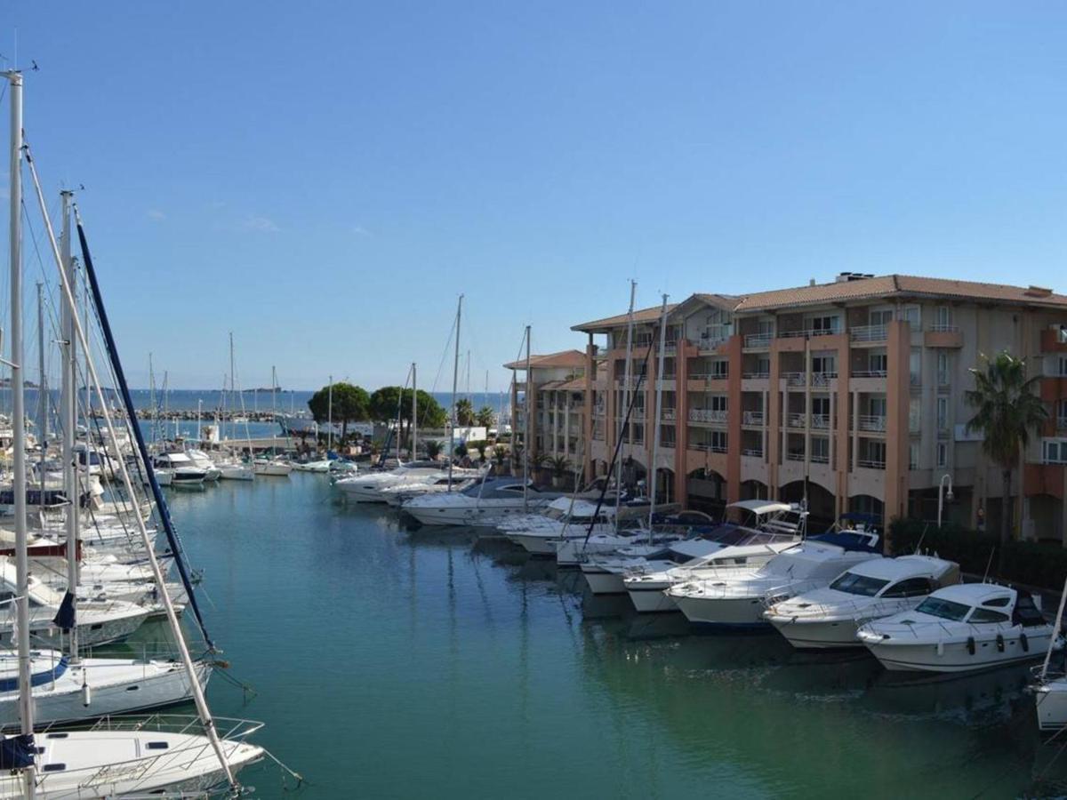 Frejus: Appt 2P, 5 Pers, Piscine, Plage A 150M, Parking, Animaux Ok - Fr-1-226A-357 Exterior foto