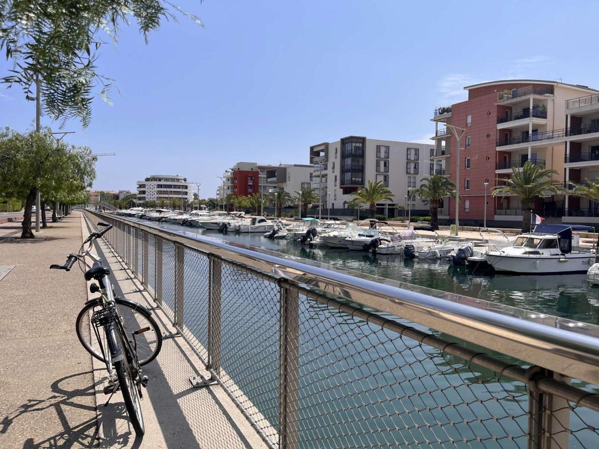 Frejus: Appt 2P, 5 Pers, Piscine, Plage A 150M, Parking, Animaux Ok - Fr-1-226A-357 Exterior foto